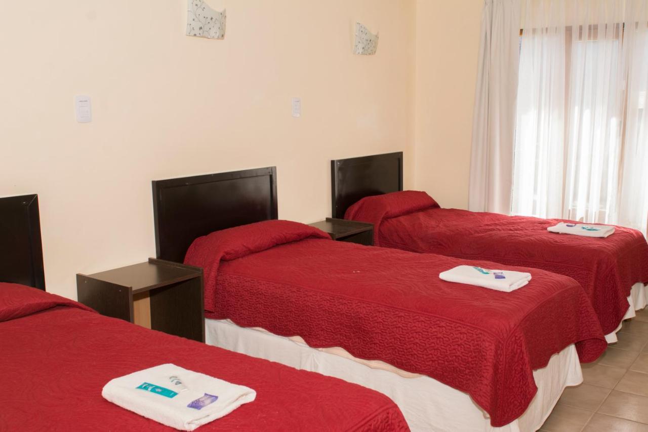 Hostel Pioneros Del Valle Эль-Чальтен Экстерьер фото