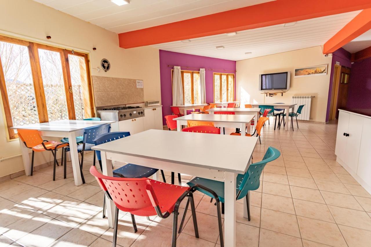 Hostel Pioneros Del Valle Эль-Чальтен Экстерьер фото